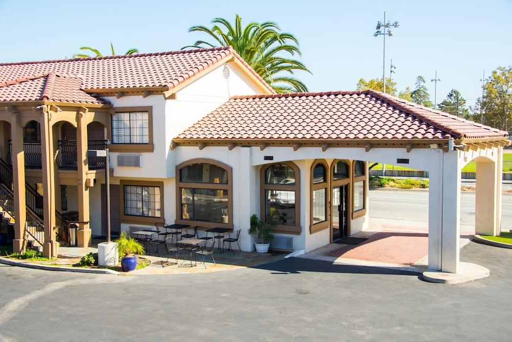 Surestay Plus By Best Western Santa Clara Silicon Valley Экстерьер фото